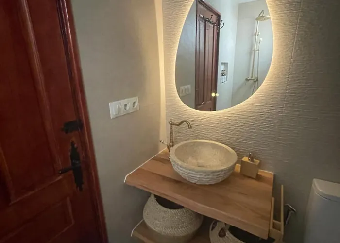 Dream Big With Jacuzzi And Terrace In Ruzafa Lägenhet
