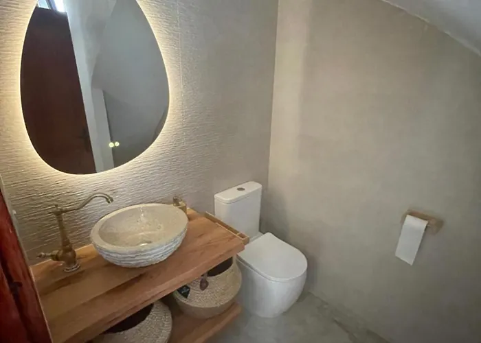 Dream Big With Jacuzzi And Terrace In Ruzafa Valencia