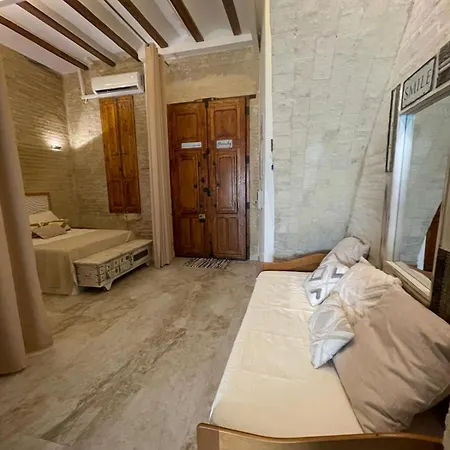 Apartment Dream Big With Jacuzzi And Terrace In Ruzafa